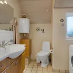 Three-bedroom In Tatil Evi *