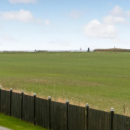 Casa vacanze Three-bedroom In *