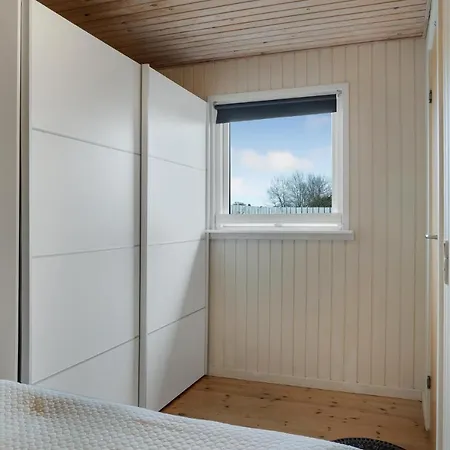 Three-bedroom In Σπίτι διακοπών *