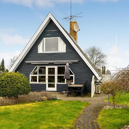 Feriehus Awesome In With House A Panoramic View